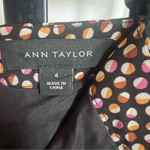 Ann Taylor Skirt - Excellent Condition - Picture 3 of 4